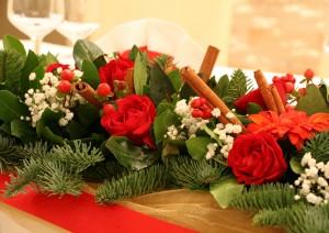 Χριστουγεννιάτικος Στολισμός με Τριανταφυλλα